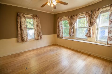 189 Winter Street Auburn ME 04210