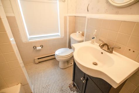 189 Winter Street Auburn ME 04210