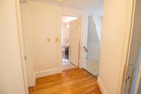 189 Winter Street Auburn ME 04210
