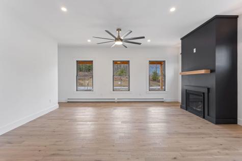 58 Woodbrey Lane Standish ME 04084