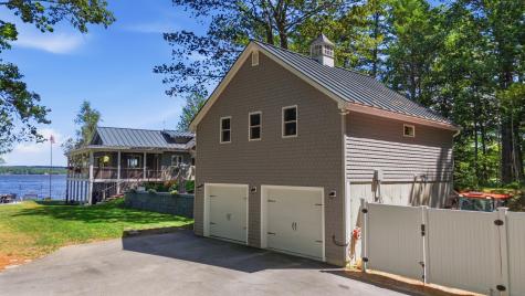 60 Cardinal Lane Poland ME 04274