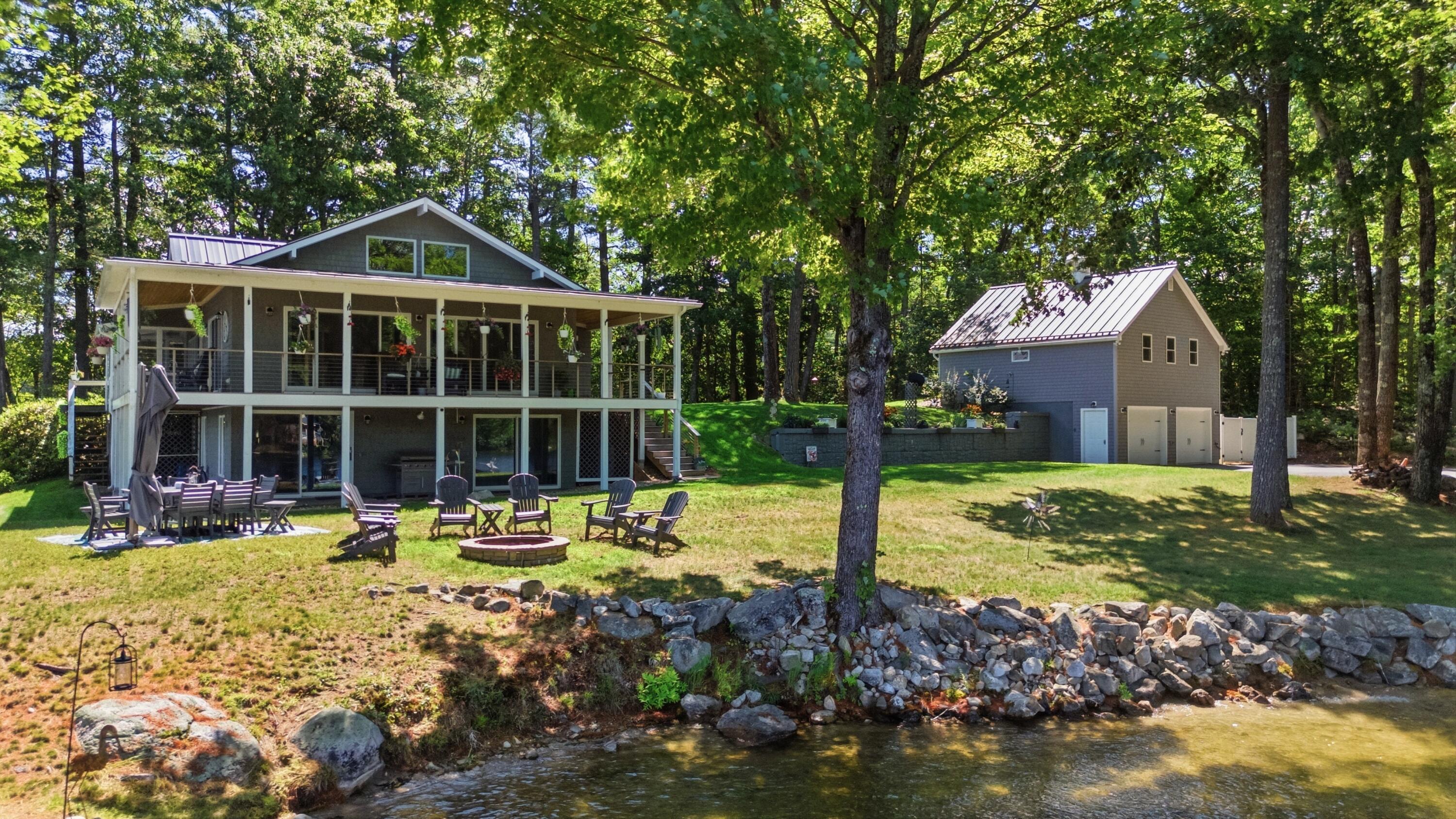 60 Cardinal Lane Poland ME 04274
