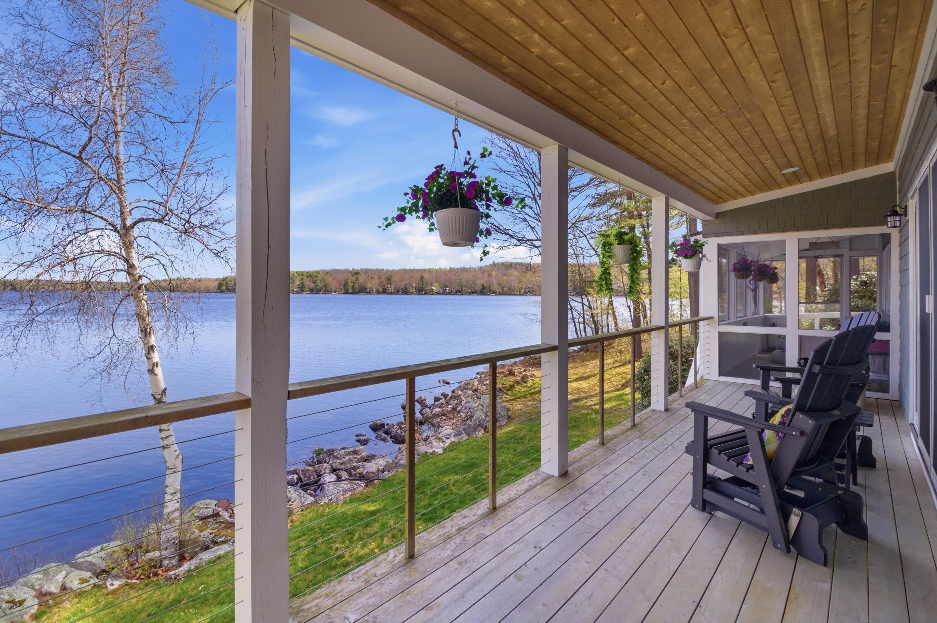 60 Cardinal Lane Poland ME 04274