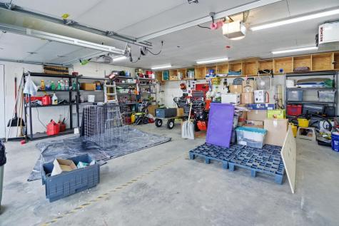 60 Cardinal Lane Poland ME 04274