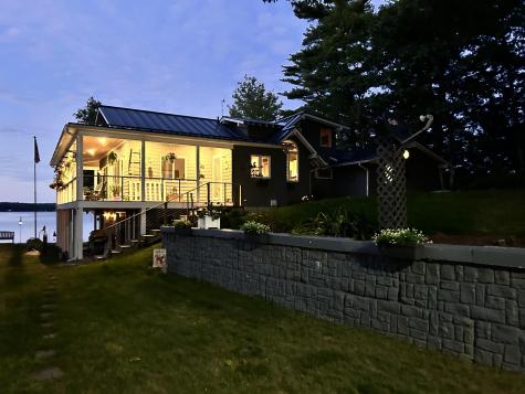 60 Cardinal Lane Poland ME 04274
