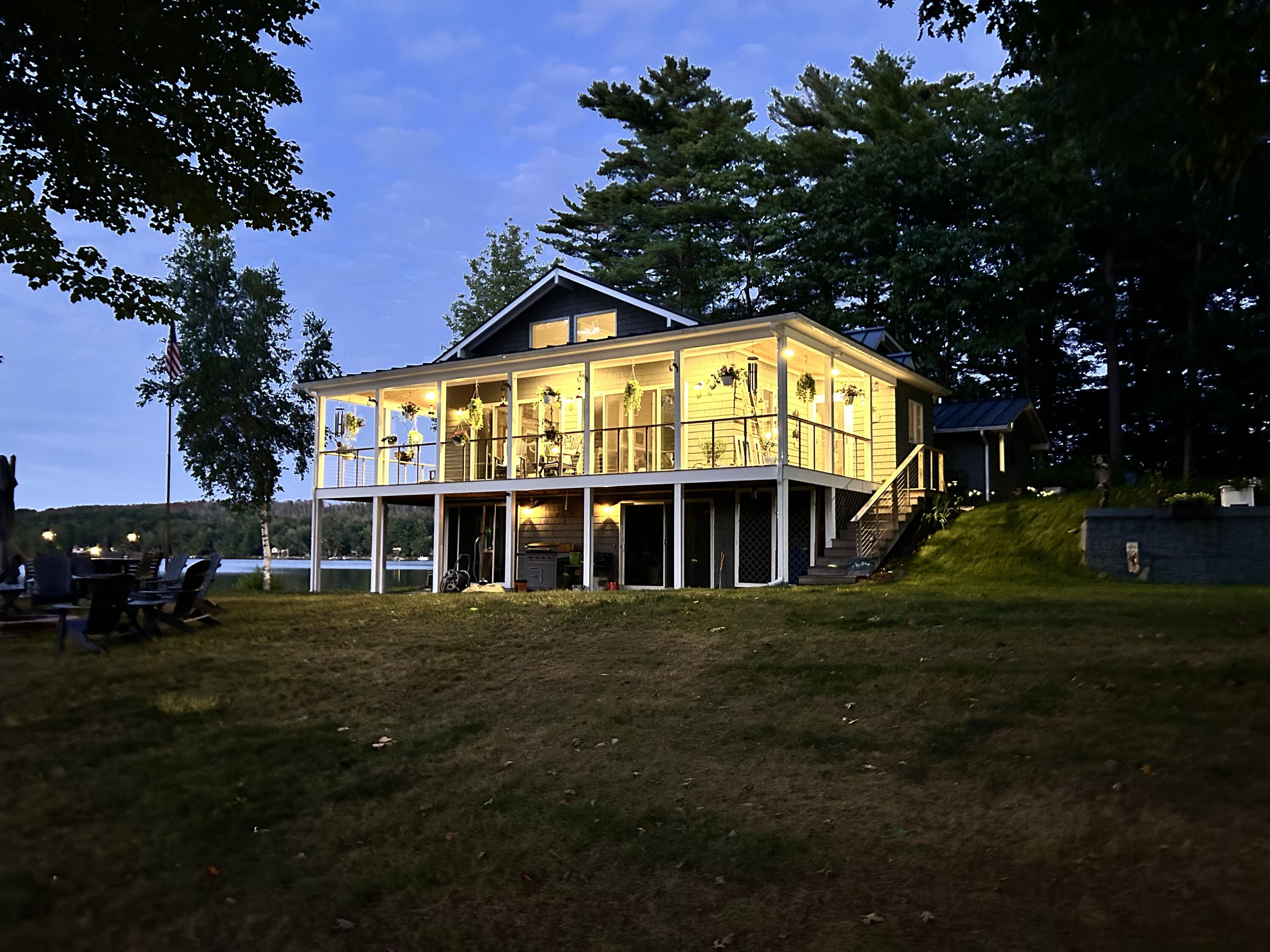 60 Cardinal Lane Poland ME 04274