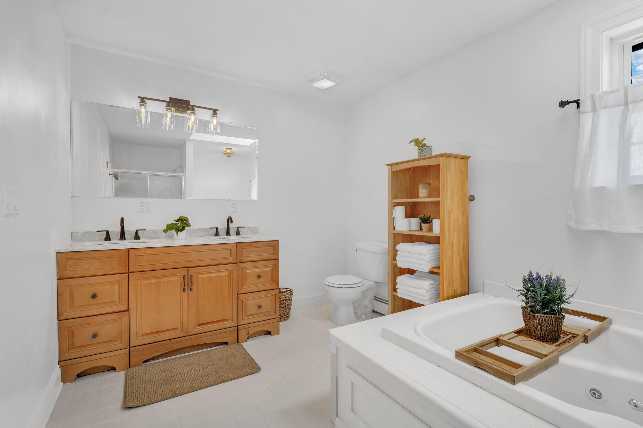 40 Hillview Drive Bangor ME 04401