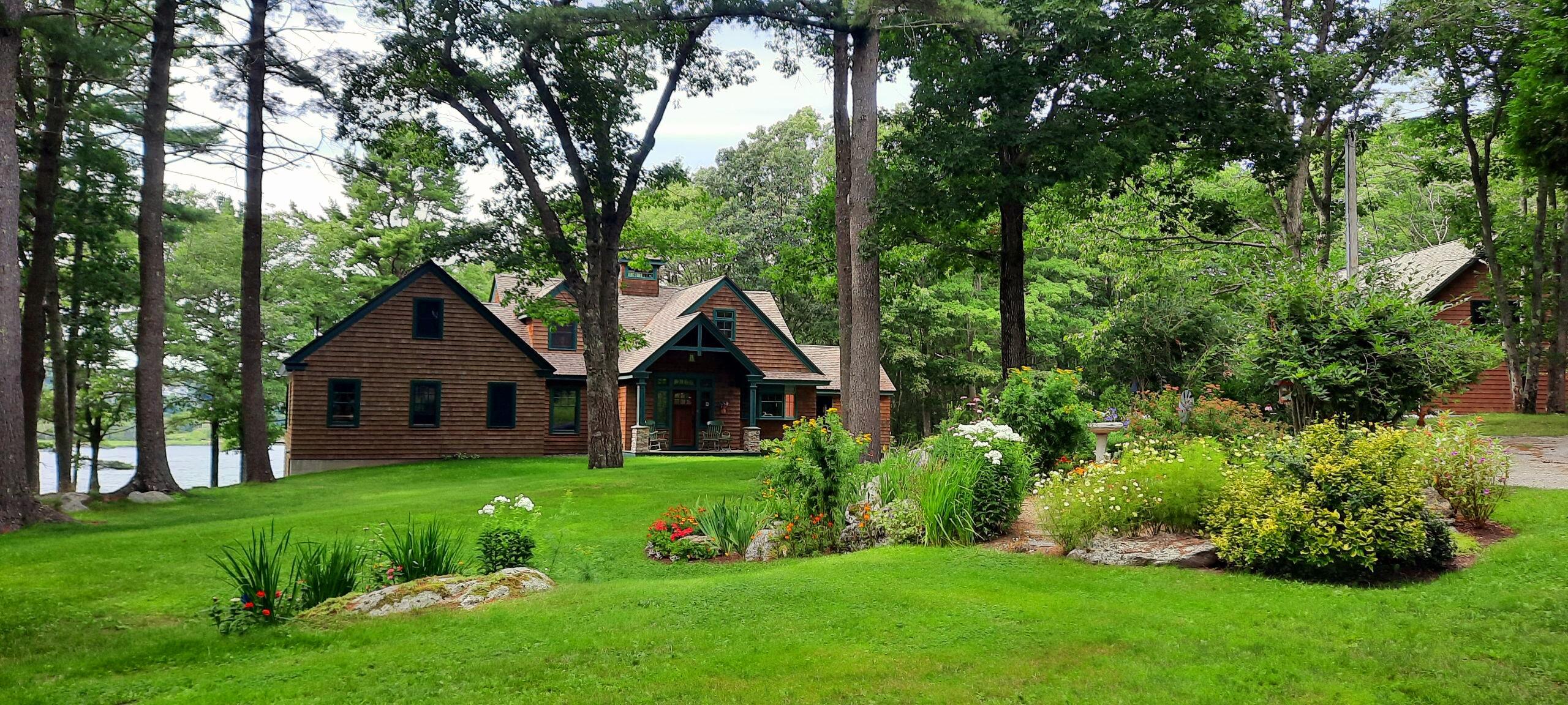 72 Middle Road Woolwich ME 04579