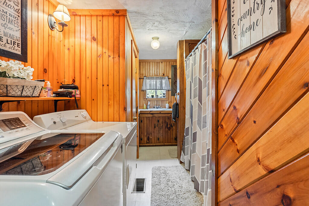 777 Hinckley Road Canaan ME 04924