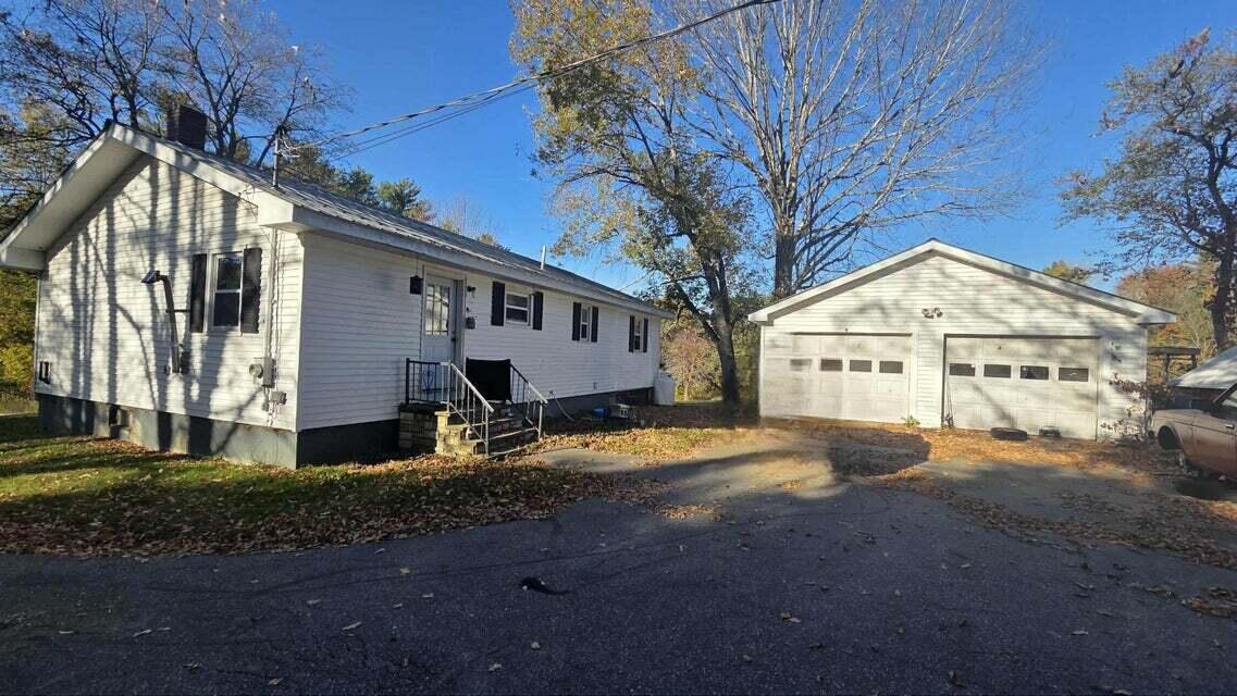 9 Pine Grove Drive Mount Vernon ME 04352