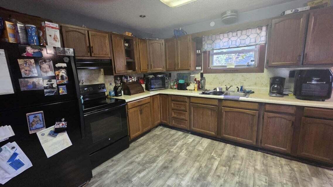 9 Pine Grove Drive Mount Vernon ME 04352
