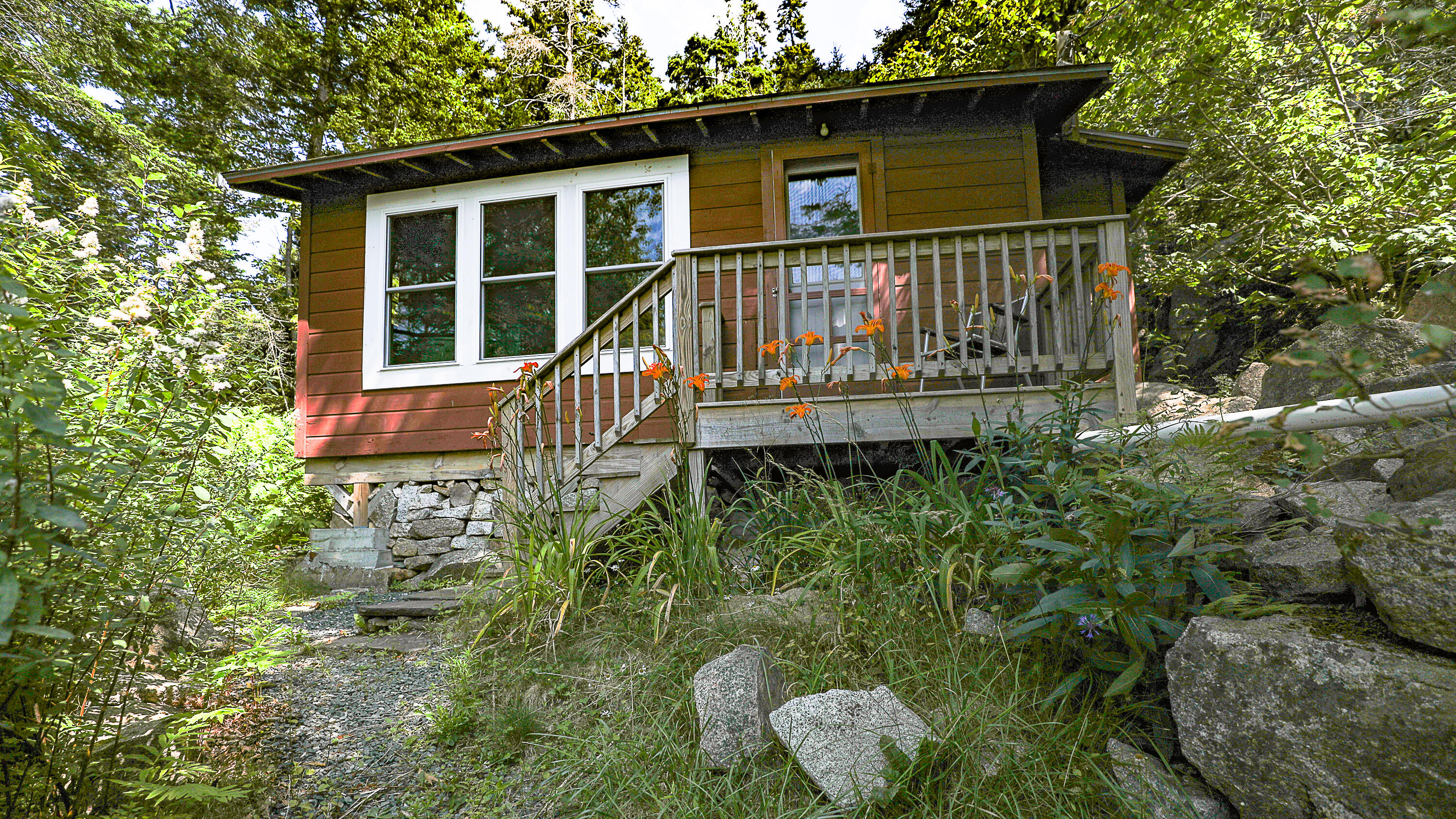 34 Captain Eels Lane Brooksville ME 04617