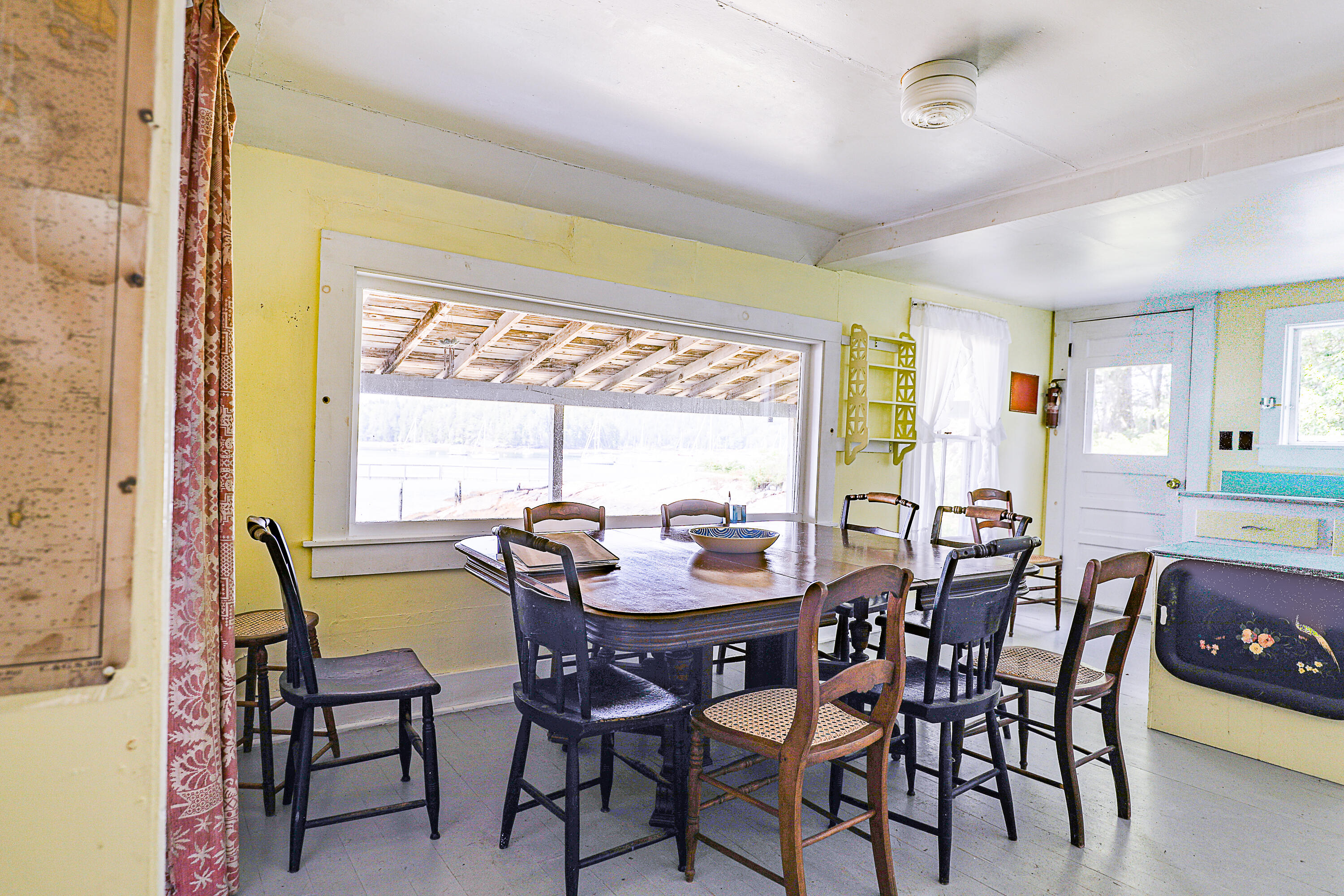 34 Captain Eels Lane Brooksville ME 04617