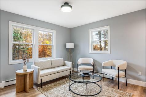 2043 Riverside Drive Auburn ME 04210