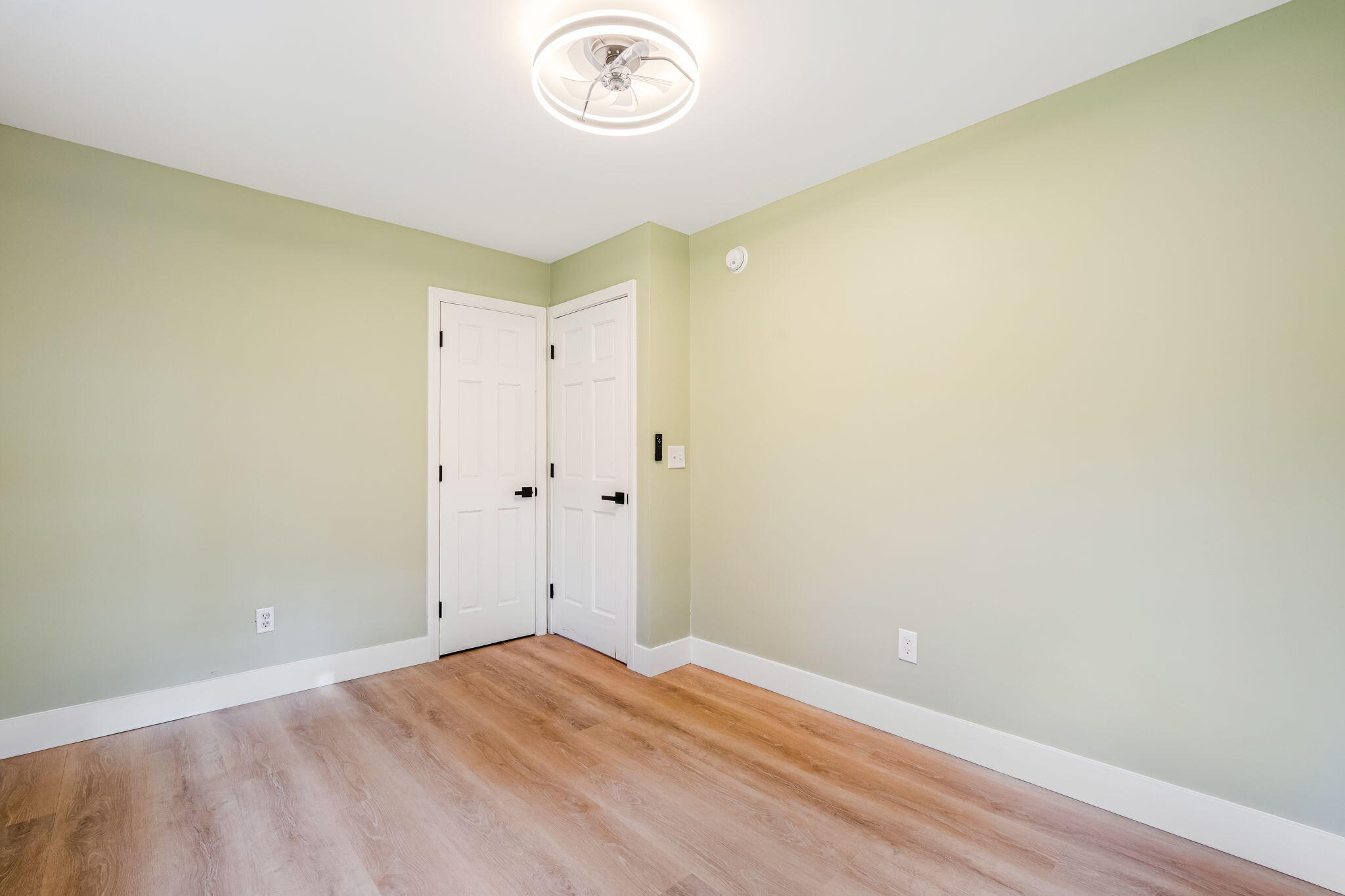 2043 Riverside Drive Auburn ME 04210