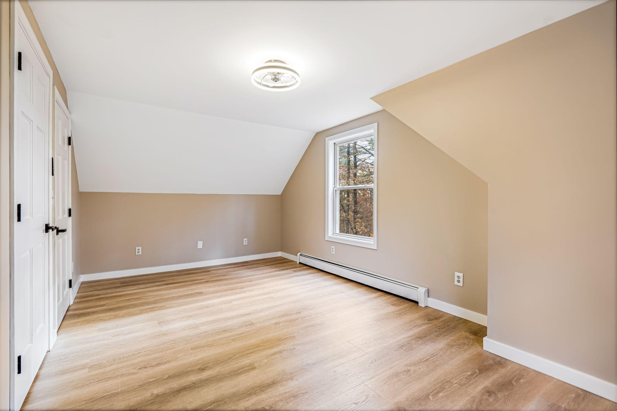 2043 Riverside Drive Auburn ME 04210