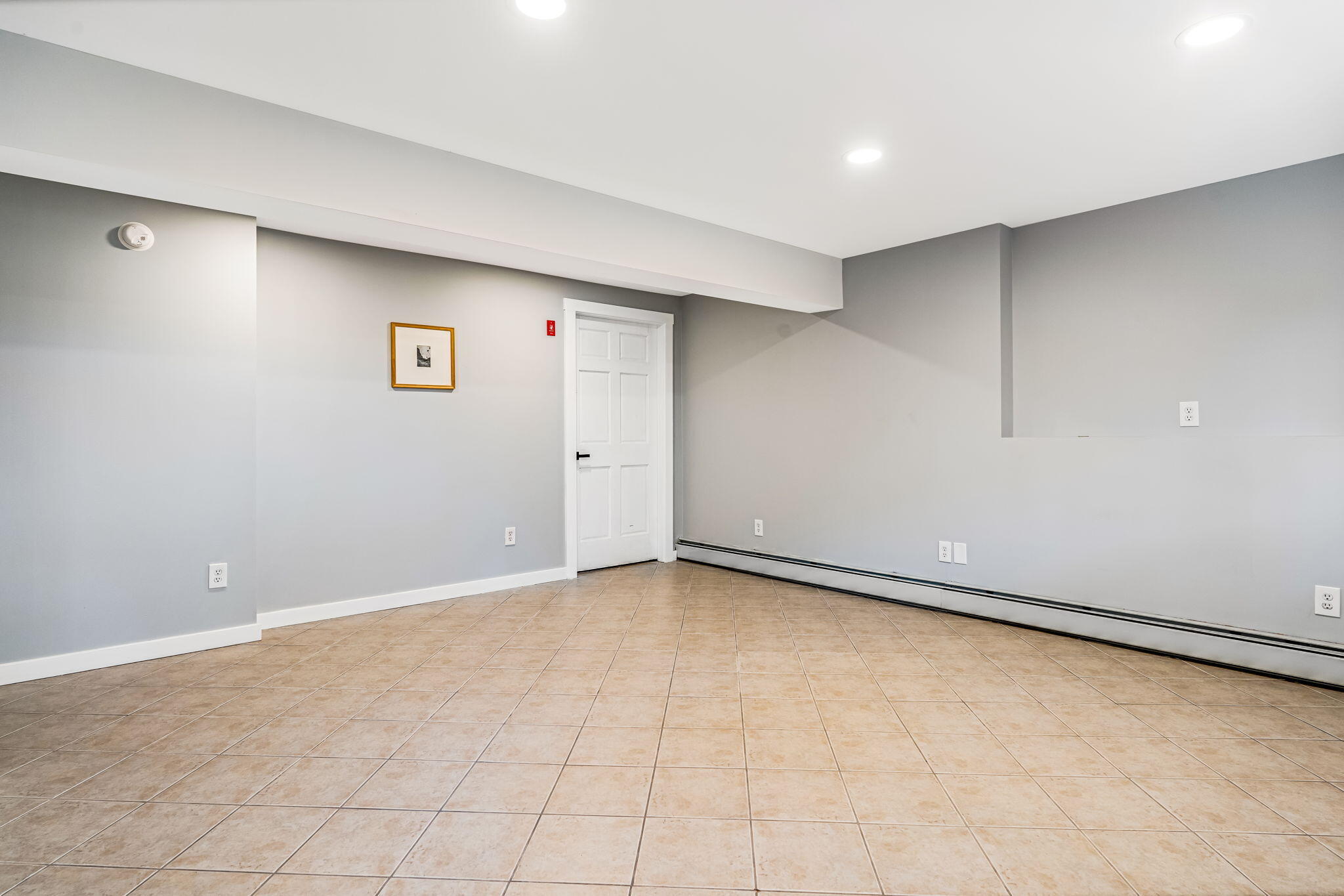 2043 Riverside Drive Auburn ME 04210