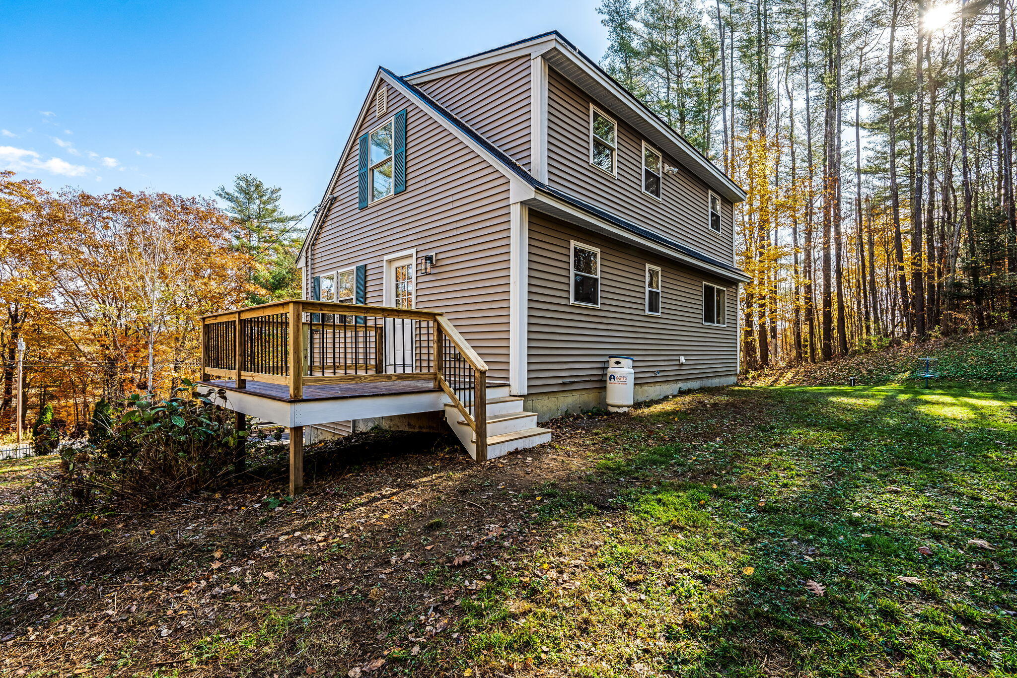 2043 Riverside Drive Auburn ME 04210