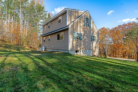 2043 Riverside Drive Auburn ME 04210