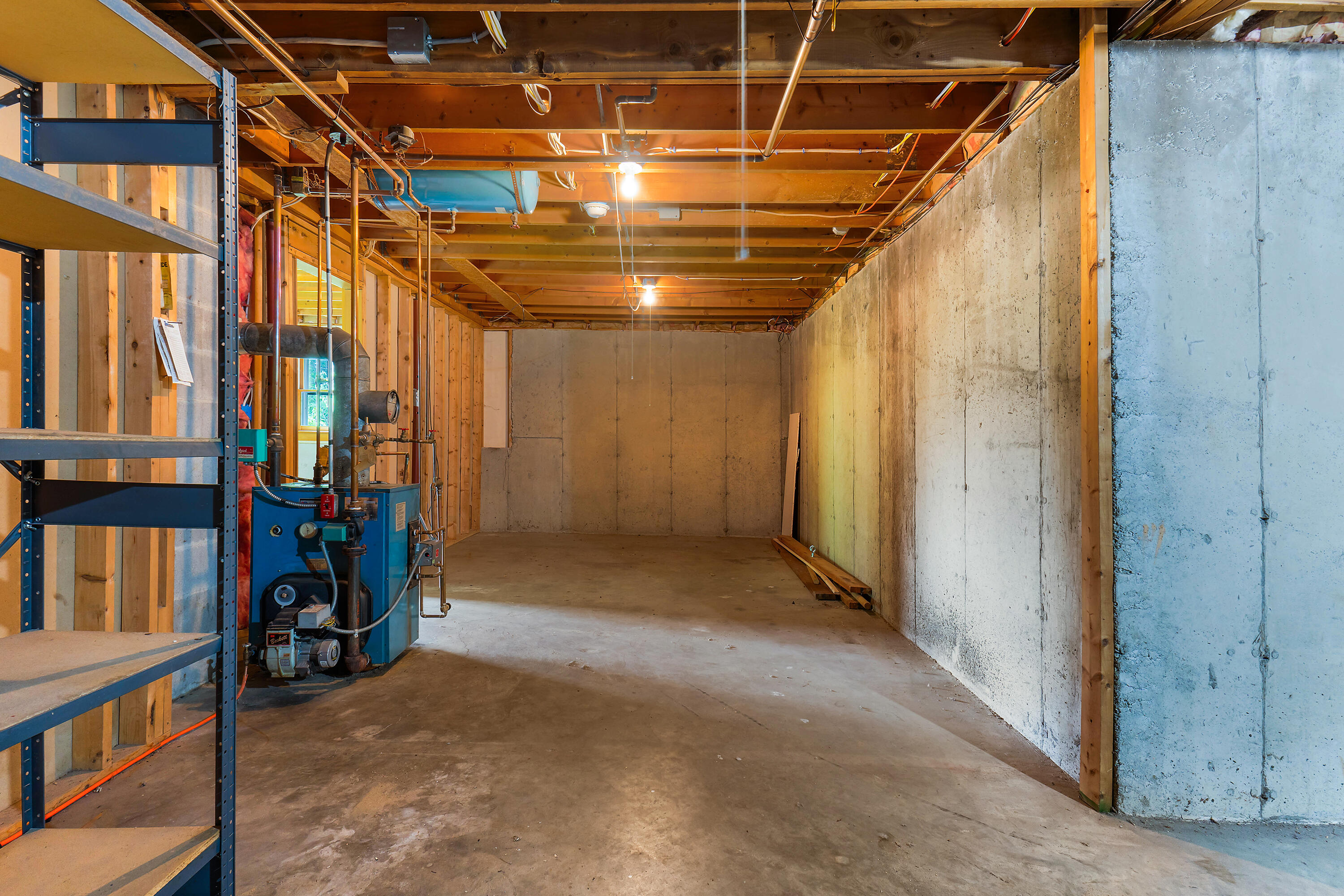 37 Boulder Drive Auburn ME 04210