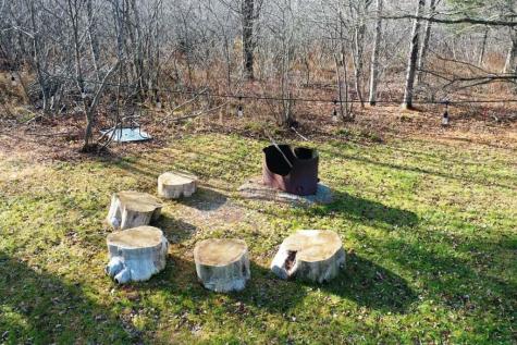 15 Ridge Road Rockwood T1 R1 Nbkp ME 04478