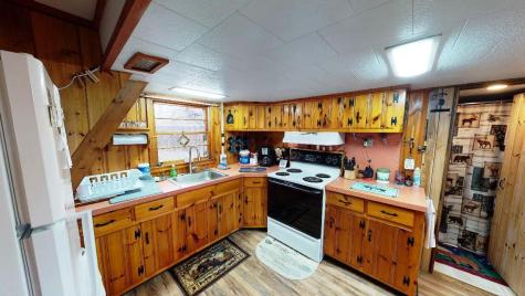 15 Ridge Road Rockwood T1 R1 Nbkp ME 04478