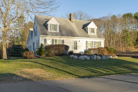 17 Common Drive Boothbay ME 04537