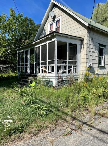 1286 Hotel Road Auburn ME 04210