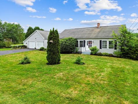 987 Gardiner Road Dresden ME 04342