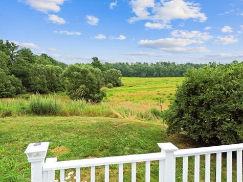 987 Gardiner Road Dresden ME 04342