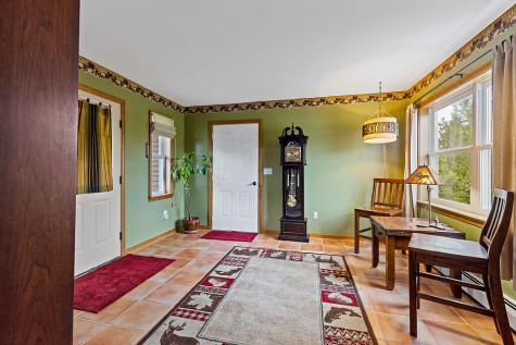 987 Gardiner Road Dresden ME 04342