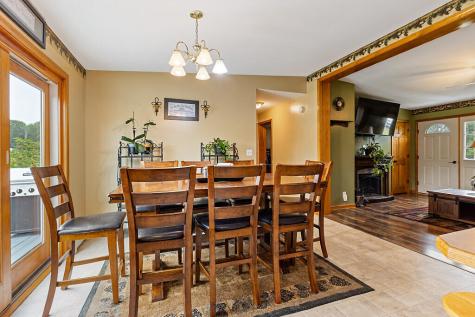 987 Gardiner Road Dresden ME 04342