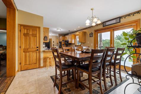 987 Gardiner Road Dresden ME 04342