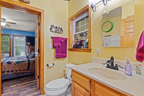 987 Gardiner Road Dresden ME 04342