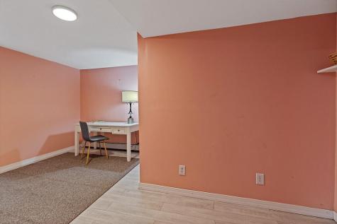 987 Gardiner Road Dresden ME 04342