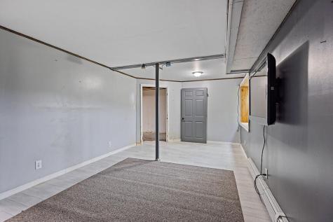 987 Gardiner Road Dresden ME 04342