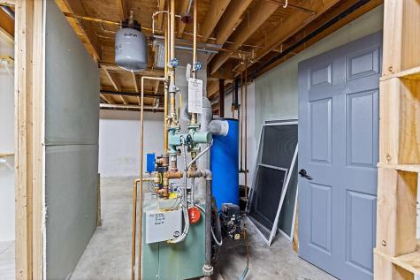 987 Gardiner Road Dresden ME 04342