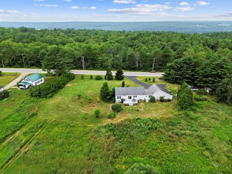 987 Gardiner Road Dresden ME 04342