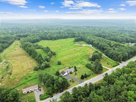 987 Gardiner Road Dresden ME 04342