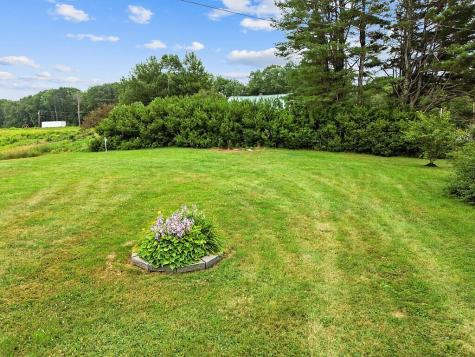 987 Gardiner Road Dresden ME 04342