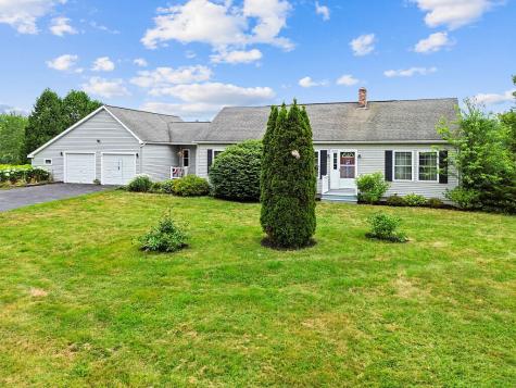 987 Gardiner Road Dresden ME 04342