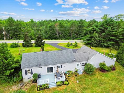 987 Gardiner Road Dresden ME 04342