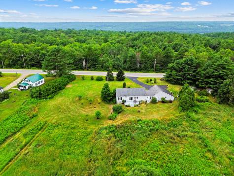 987 Gardiner Road Dresden ME 04342