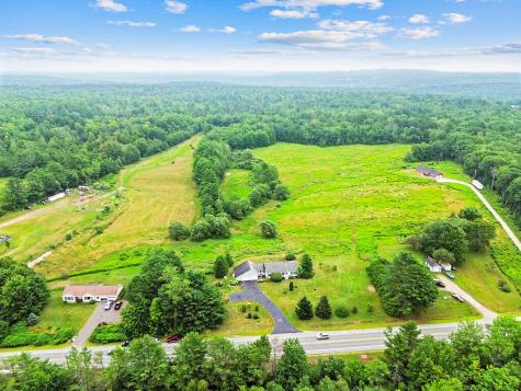 987 Gardiner Road Dresden ME 04342