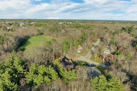 34 Stowecroft Drive Hampton NH 03842