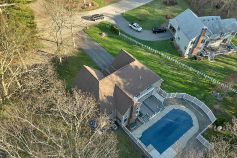 34 Stowecroft Drive Hampton NH 03842