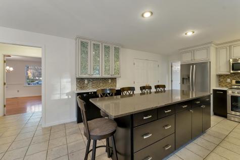 34 Stowecroft Drive Hampton NH 03842