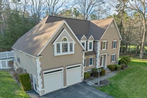 34 Stowecroft Drive Hampton NH 03842