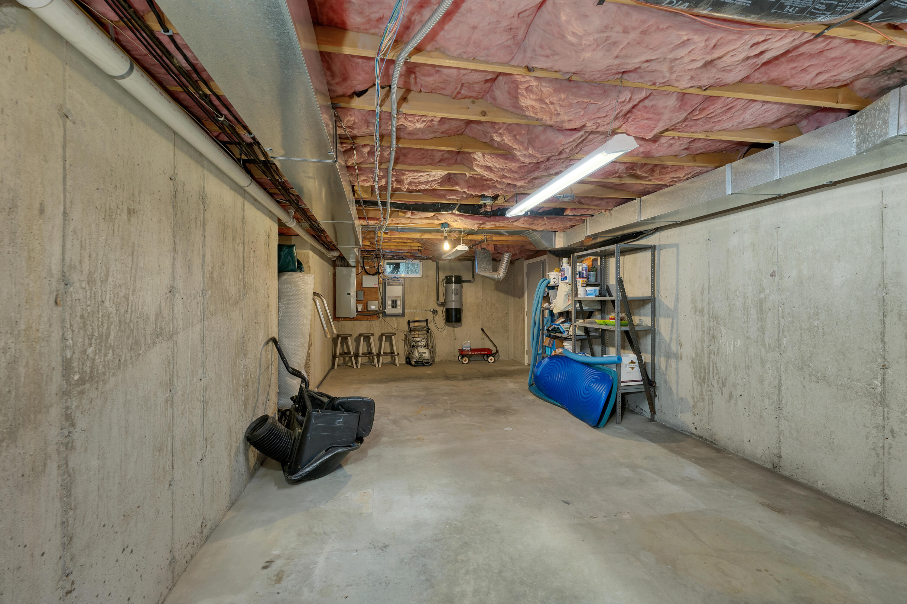34 Stowecroft Drive Hampton NH 03842