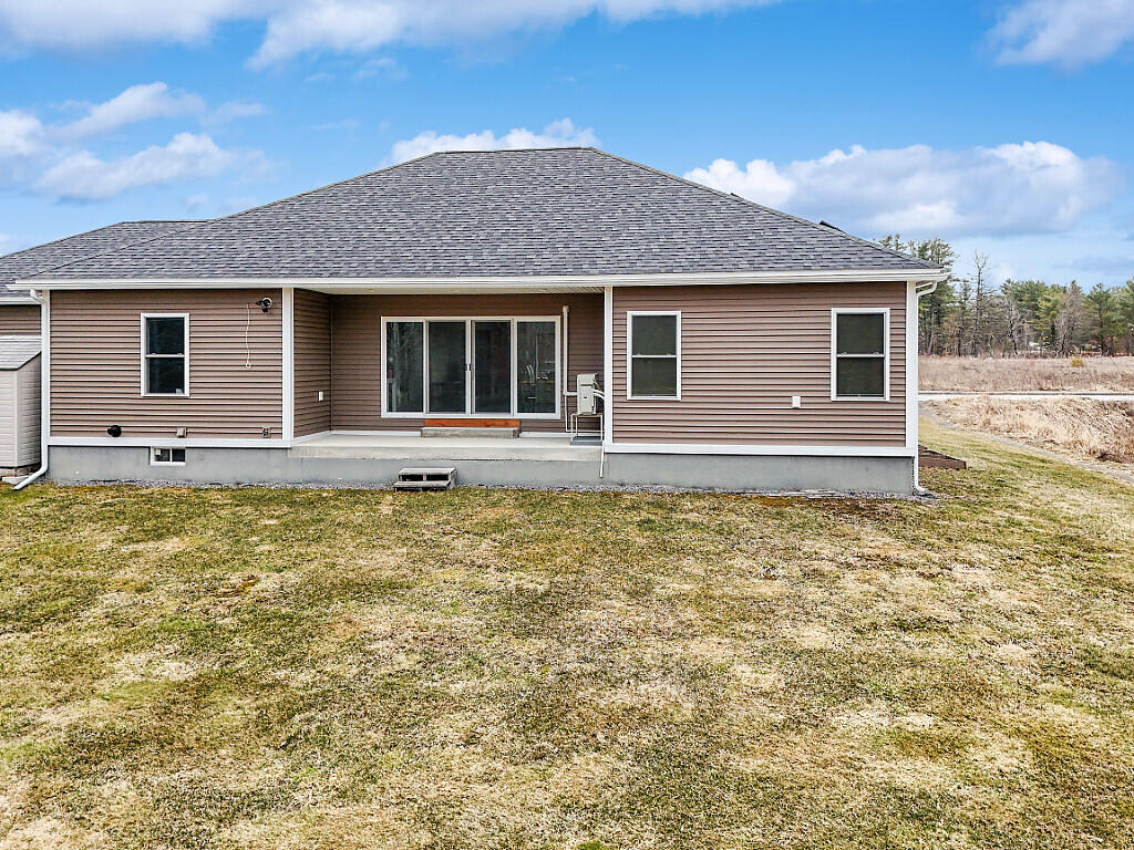 68 Fieldstone Drive Augusta ME 04330